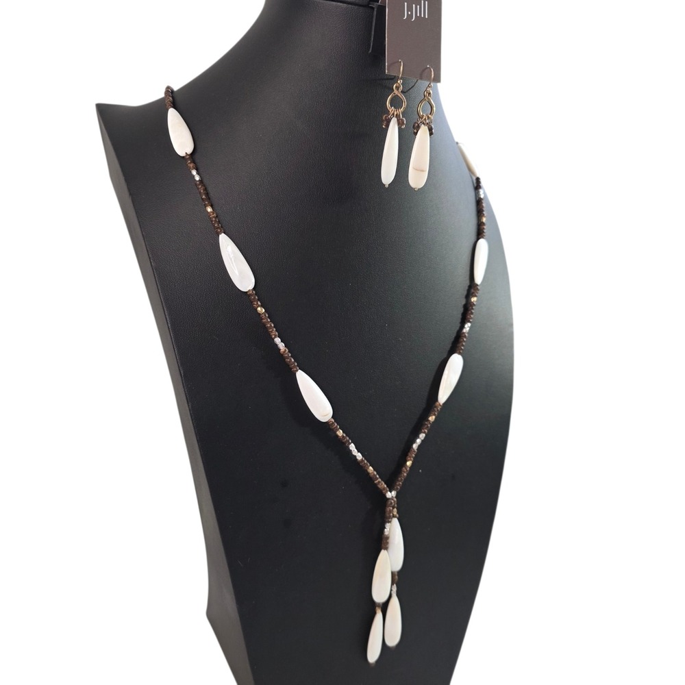 J Jill Mother of Pearl Necklace and Earring Set White Wood Bead Boho Coastal New - Picture 5 of 9